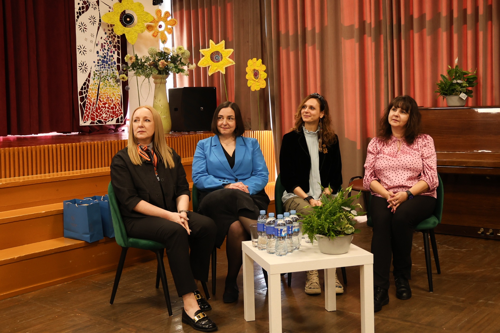 tukstantmecio mokyklu sekmes kelias bendryste vertybes ir drasa keistis 5